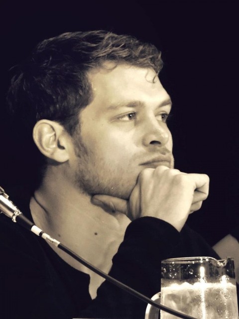 Joseph Morgan Fotoğrafları 347