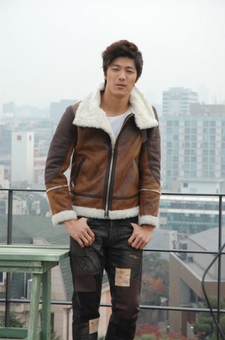 Lee Jae-Yoon Fotoğrafı