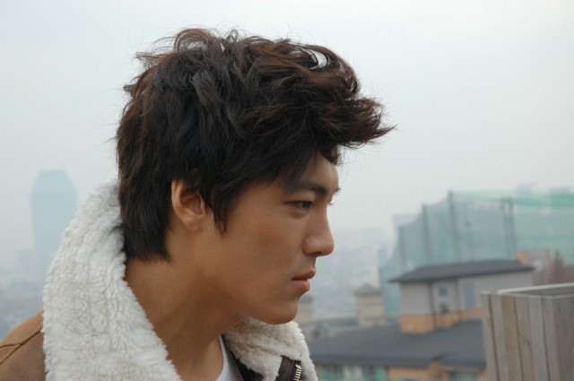 Lee Jae-Yoon Fotoğrafı