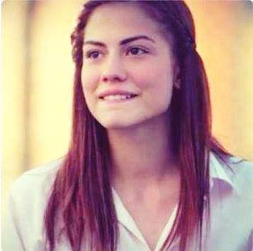 Demet Özdemir Fotoğrafı