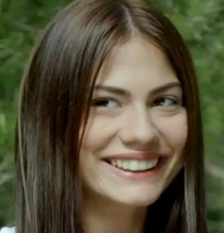 Demet Özdemir Fotoğrafları 94