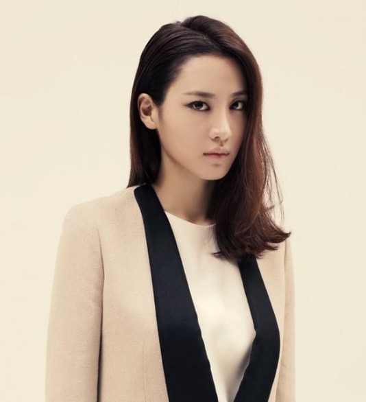 Claudia Kim Fotoğrafları 64