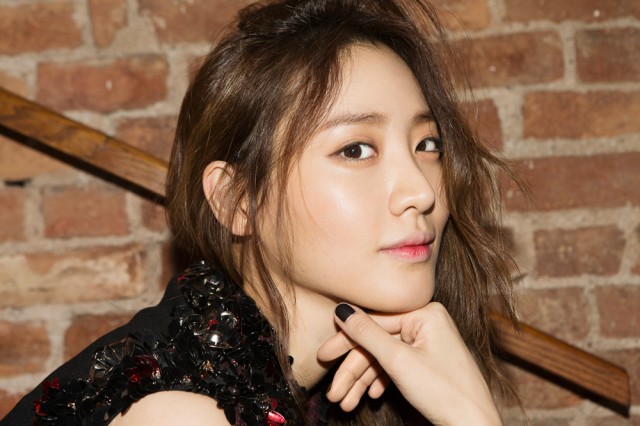 Claudia Kim Fotoğrafları 75