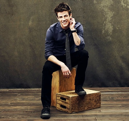 Grant Gustin Fotoğrafları 38