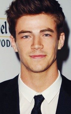 Grant Gustin Fotoğrafları 45