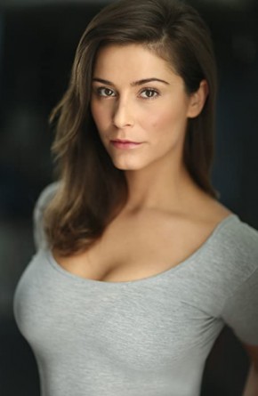 Elysia Rotaru Fotoğrafı