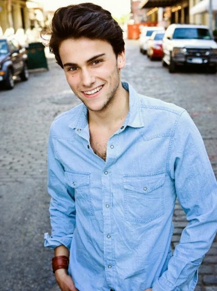 Jack Falahee Fotoğrafları 5