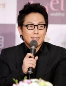 Yoon Jong-shin Fotoğrafları 1