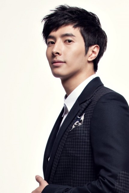 Ji Hoo Fotoğrafı