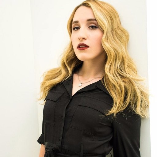 Harley Quinn Smith Fotoğrafları 14