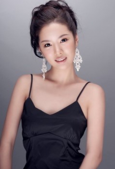 Son Bo-min Fotoğrafı