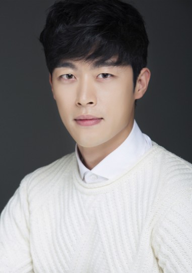 Song Tae-yoon Fotoğrafı