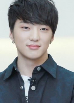 Kang Seung-yoon Fotoğrafları 3