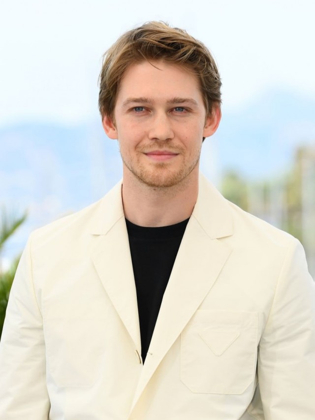 Joe Alwyn Fotoğrafı