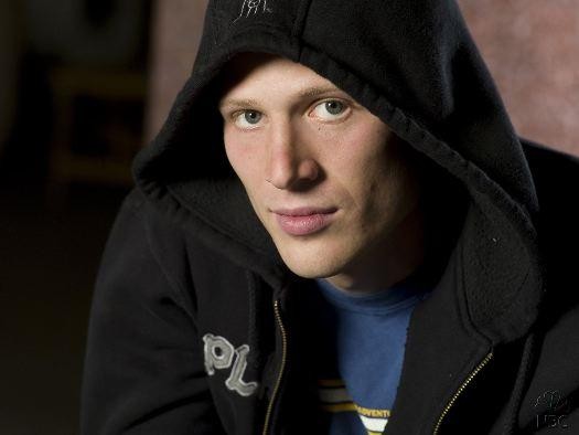 Zach Gilford Fotoğrafları 4