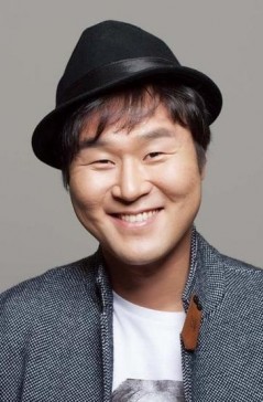 Yoon Kyung-ho fotoğrafı