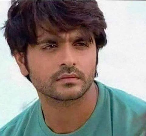 Ashish Sharma Fotoğrafı