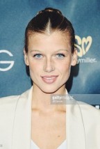 Keenan Kampa fotoğrafı