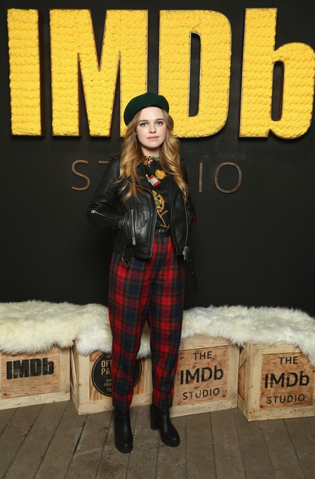 Odessa Young Fotoğrafı