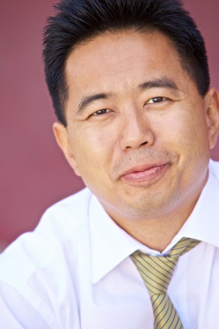 James  Quach Fotoğrafı