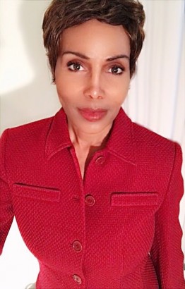 Gina  Jackson Fotoğrafı