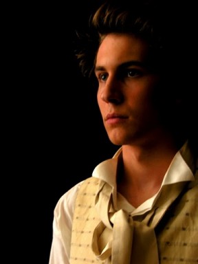 Matthew  Luret fotoğrafı