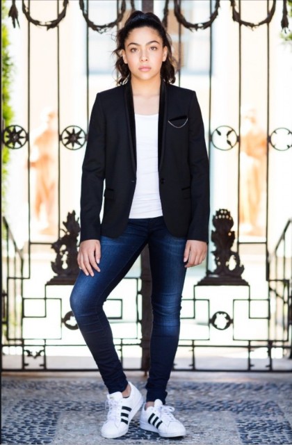 Allegra Acosta Fotoğrafı