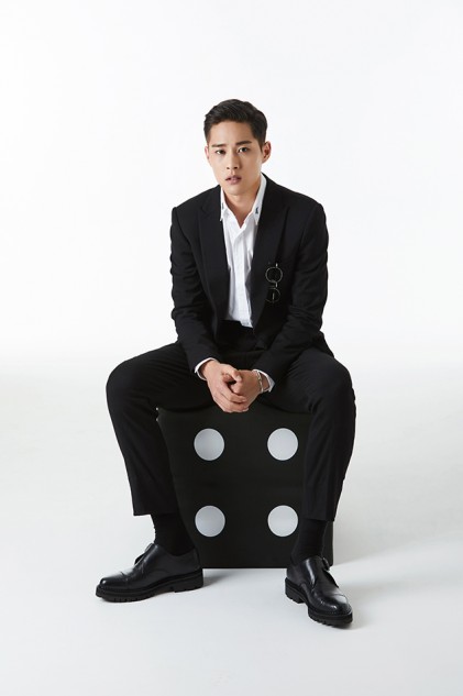 Yoon Jeong-hyuk Fotoğrafı