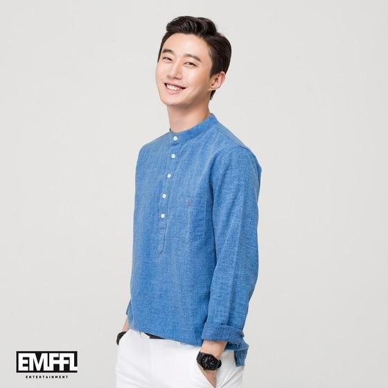 Han Jae-Suk (ii) Fotoğrafı