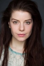 Aimee-Ffion Edwards Fotoğrafı