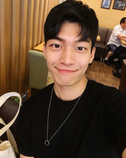 Wi Ha-Joon Fotoğrafı