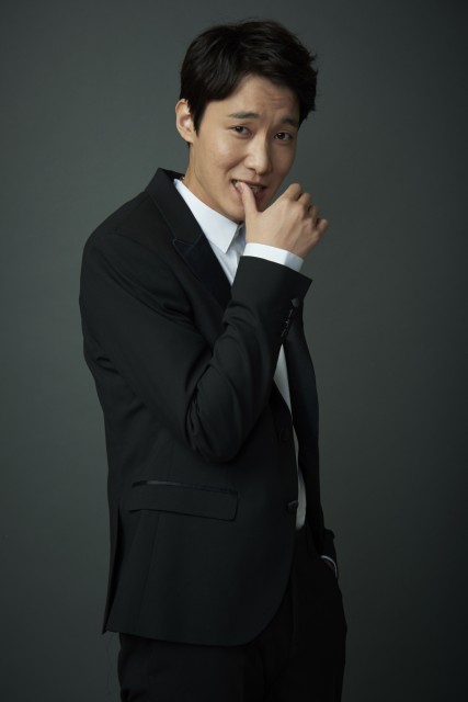 Jang Yool Fotoğrafı