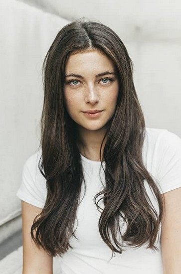 Millie Brady Fotoğrafları 12