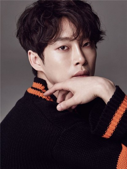 Kang Sung-Wook Fotoğrafı