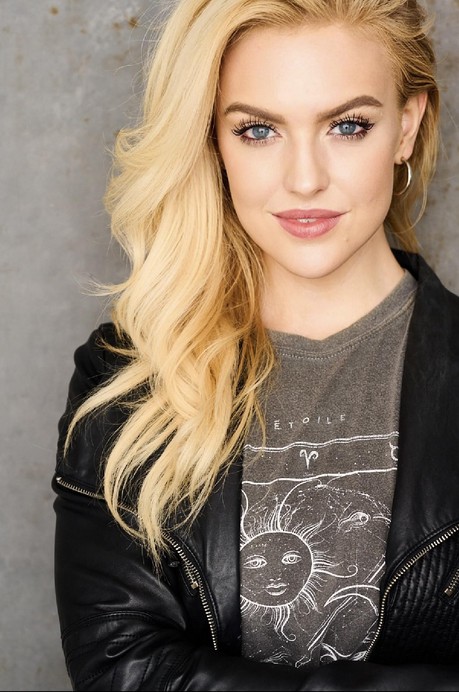 Emily Chapman Fotoğrafı