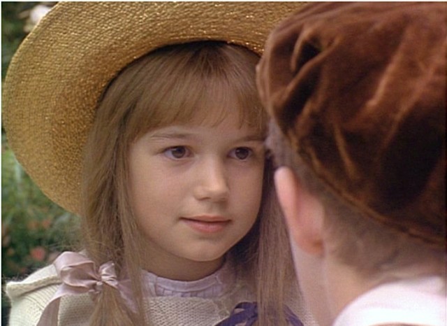 Kate Maberly Fotoğrafı