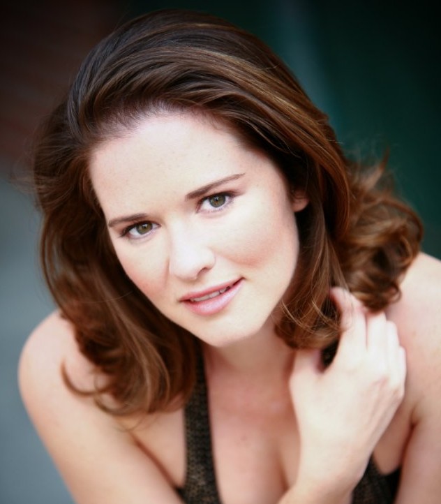 Sarah Drew Fotoğrafları 5