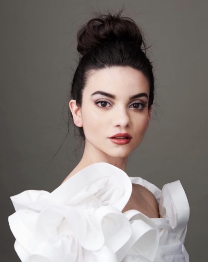 Lauren LaVera Fotoğrafı