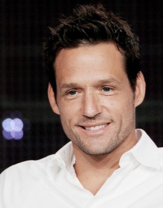 Josh Hopkins Fotoğrafları 8