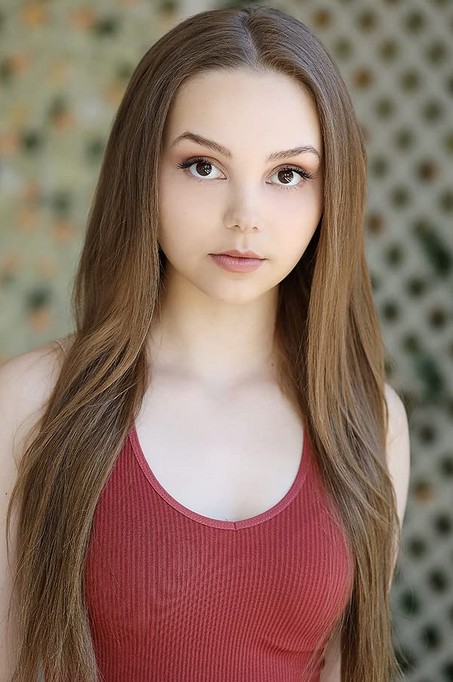 Savannah Lee May Fotoğrafları 3