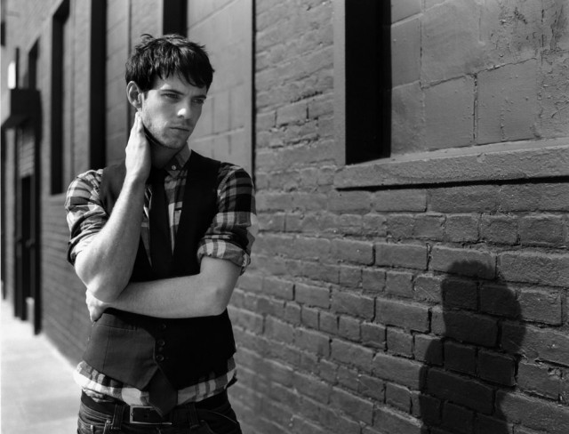 Luke Treadaway Fotoğrafları 5