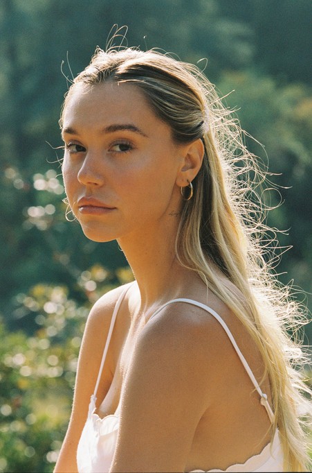 Alexis Ren Fotoğrafları 2