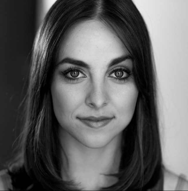 Brittany Curran Fotoğrafları 9