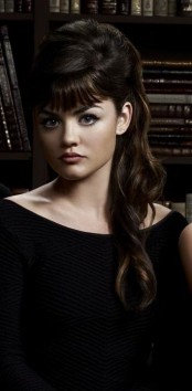 Lucy Hale Fotoğrafı