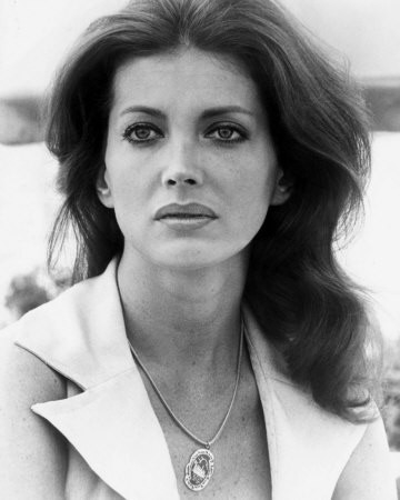 Gayle Hunnicutt Fotoğrafları 2