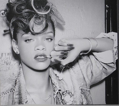 Rihanna Fotoğrafları 856