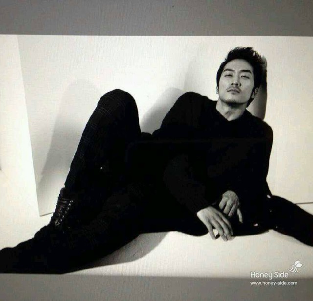 Song Seung-Heon Fotoğrafı