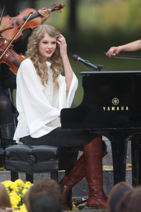 Taylor Swift Fotoğrafları 1409
