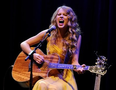 Taylor Swift Fotoğrafları 404