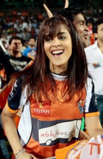 Genelia D'Souza Fotoğrafları 96